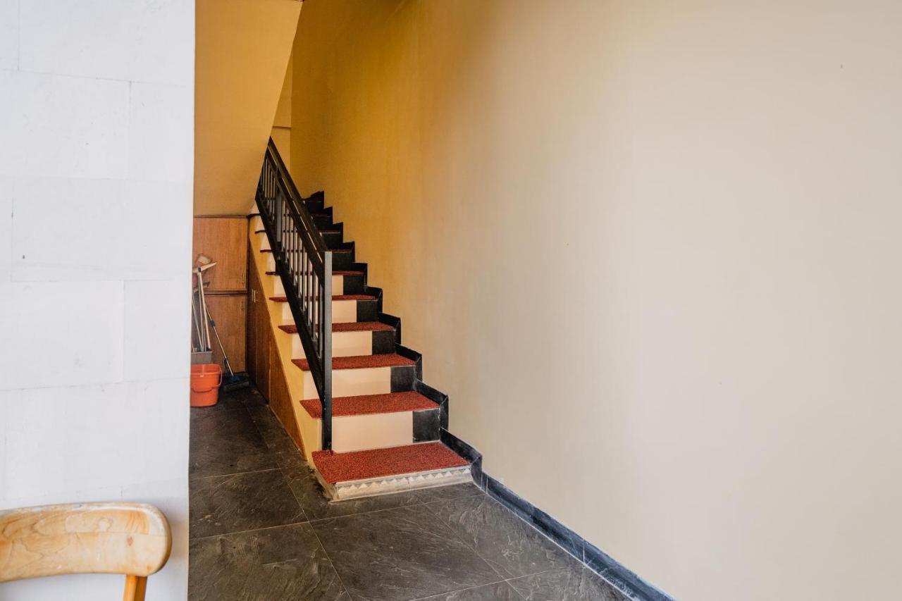 Guesthouse Cempaka Putih スミニャック エクステリア 写真