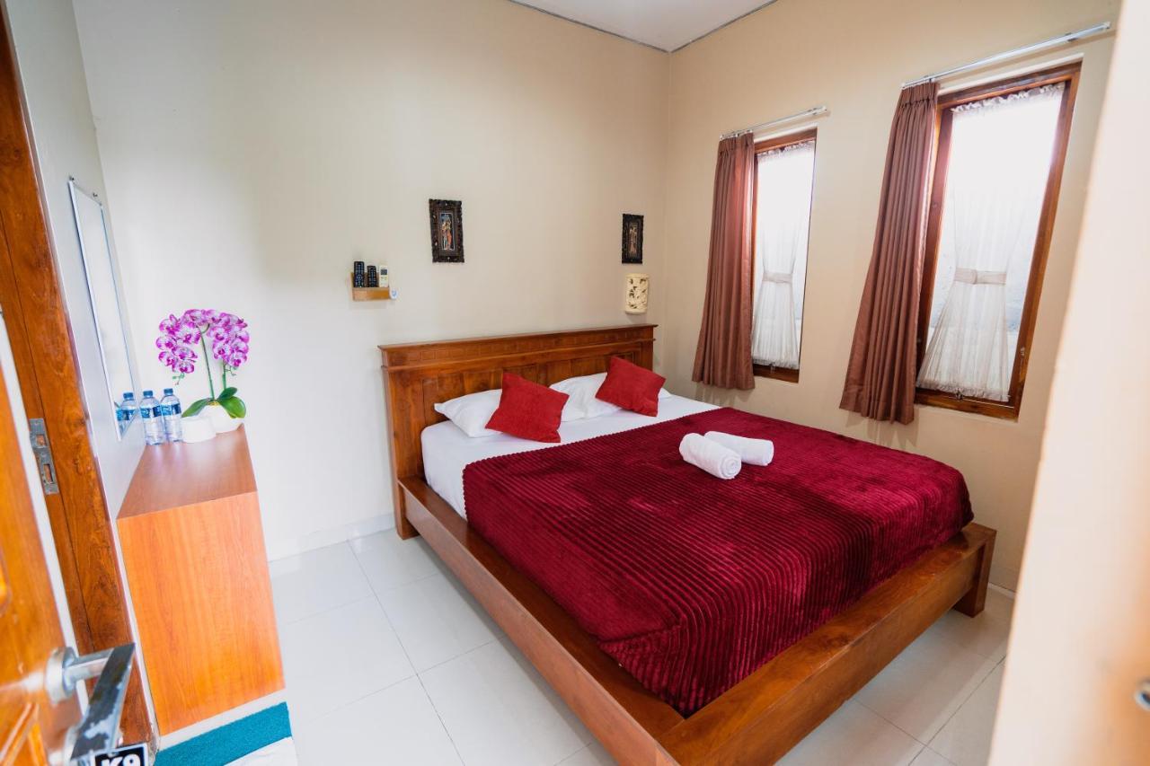 Guesthouse Cempaka Putih スミニャック エクステリア 写真